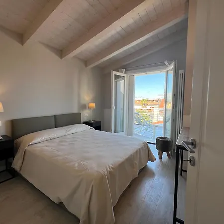 Giulia Family Apartments- Leresidenzedijesolo Apartmán