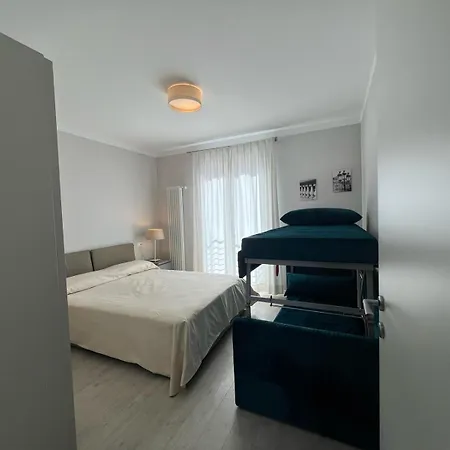 Giulia Family Apartments- Leresidenzedijesolo *