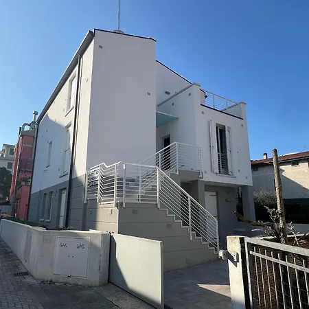 Giulia Family Apartments- Leresidenzedijesolo Apartment Lido di Jesolo
